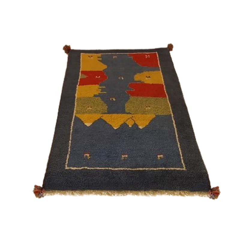 گبه فرش دستباف یک ونیم متری مدل بافت قشقای شیراز کد NKP.Z.N122