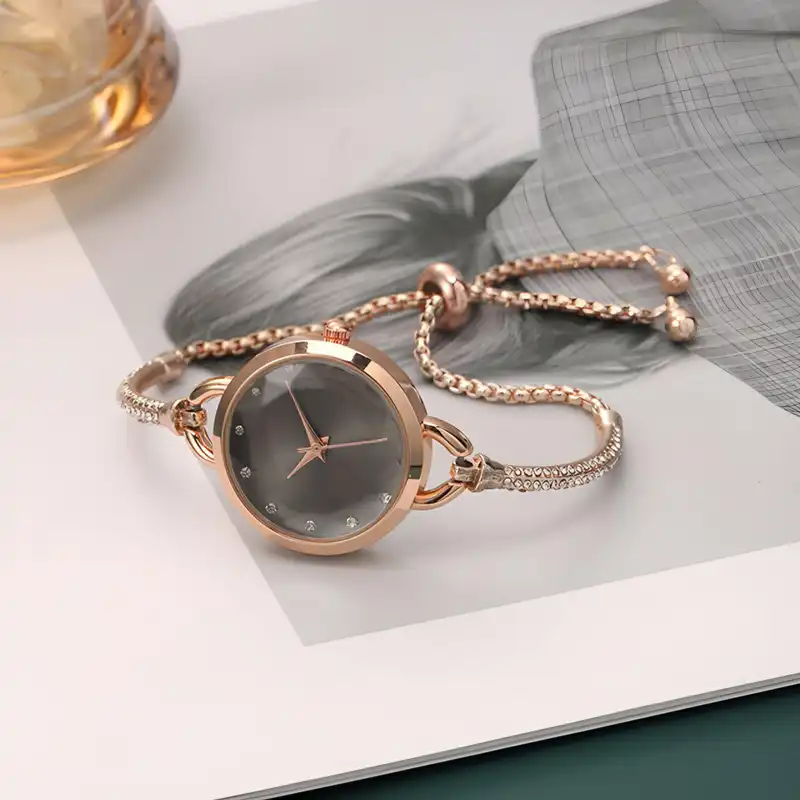 ساعت مچی عقربه ای زنانه مدل شیشه تراش قفل کرواتی کد 5