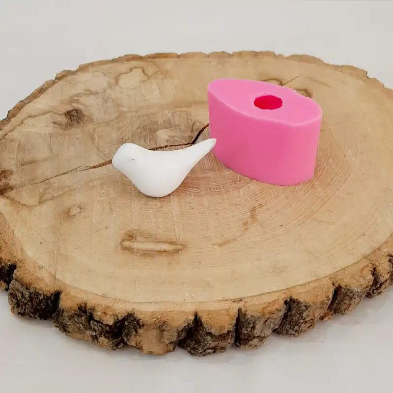 قالب شمع مدل مرغ آمین