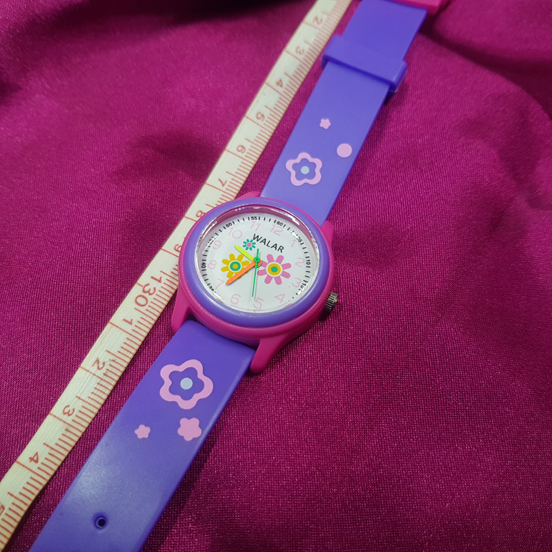 ساعت مچی عقربه ای بچگانه والار مدل ضدآب طرح گل کد 18