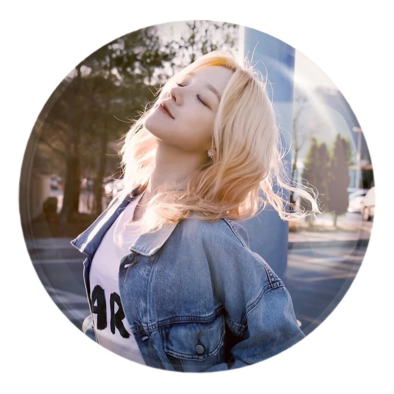 پیکسل خندالو طرح یوکی گروه جی آیدل GIdle کد 19513 مدل بزرگ