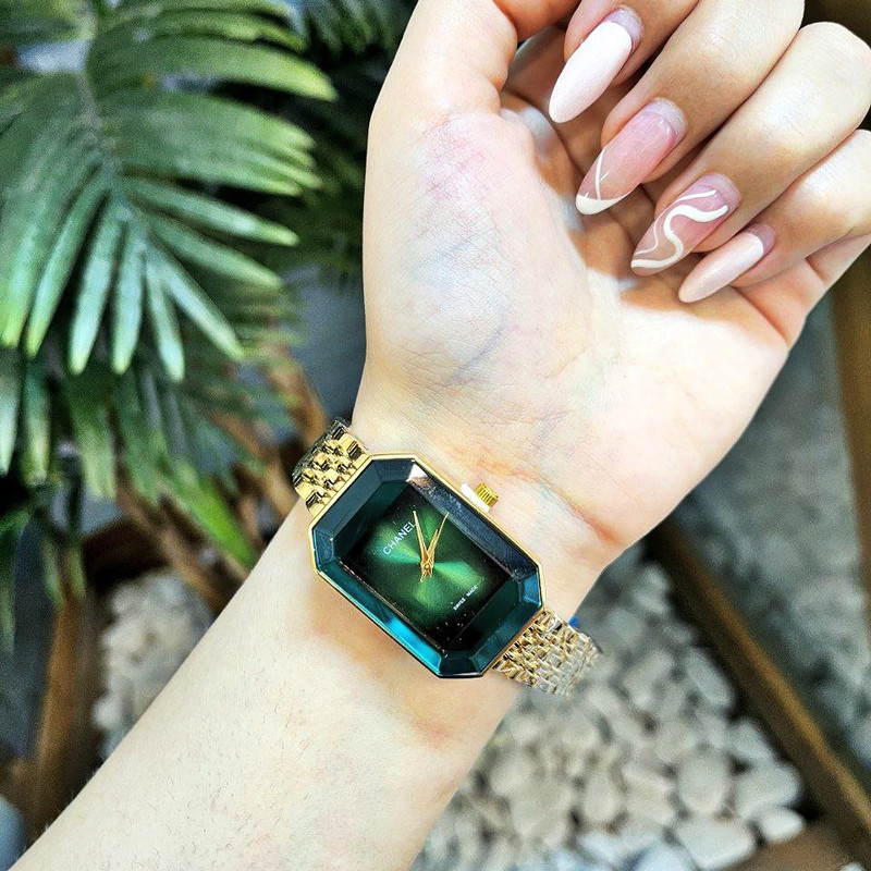 ساعت مچی عقربه ای دخترانه شانل مدل 01 ساعت مچی عقربه ای دخترانه شانل مدل 01