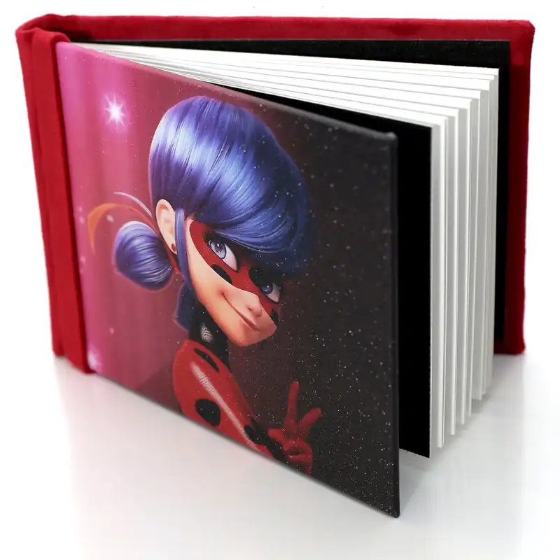 آلبوم خاطرات کودک مدل دختر کفشدوزکی 20