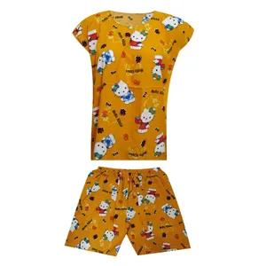 ست تی شرت و شلوارک زنانه  مدل نخی HELLO KITTY کد DKCOP 205