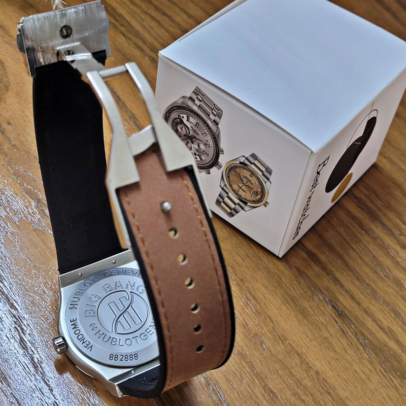 ساعت مچی عقربهای مردانه مدل اسکلتون کد B ساعت مچی عقربهای مردانه مدل اسکلتون کد B