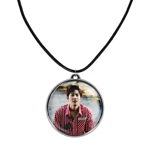 گردنبند خندالو مدل سوهو گروه EXO کد 28462844