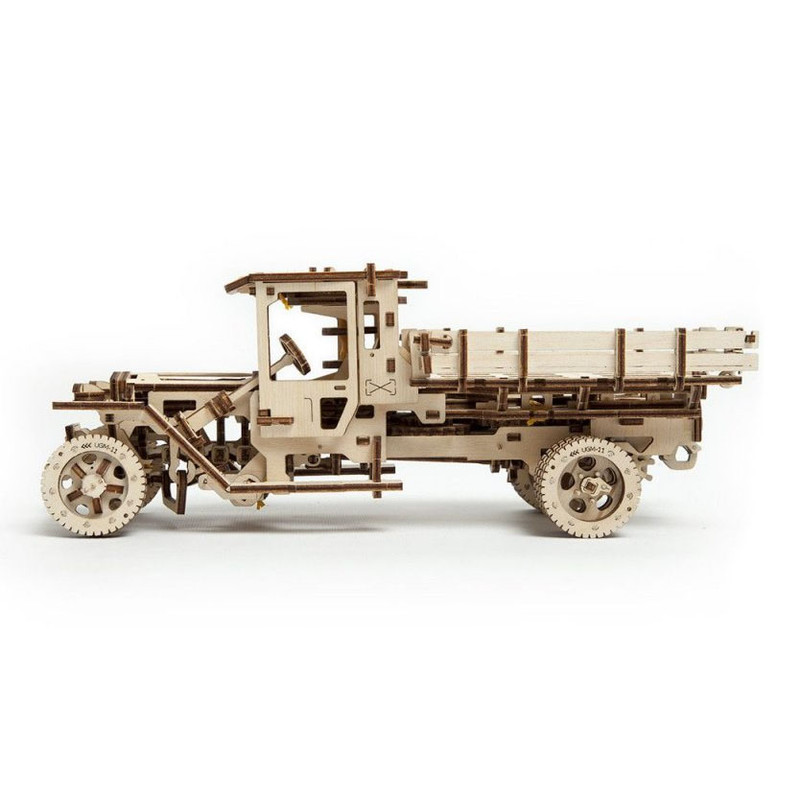 ساختنی مدل ماکت چوبی ماشین کد M69