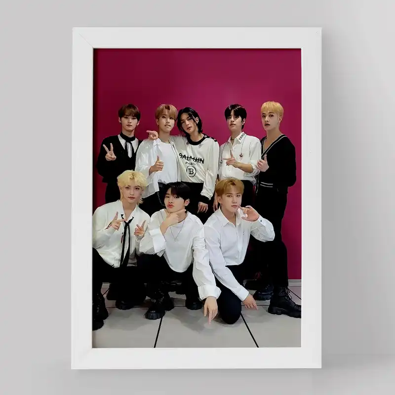 تابلو خندالو مدل گروه استری کیدز Stary Kids کد 16926