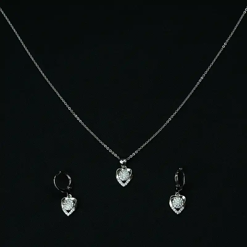 نیم ست زنانه مدل قلب تک نگین نقره ای