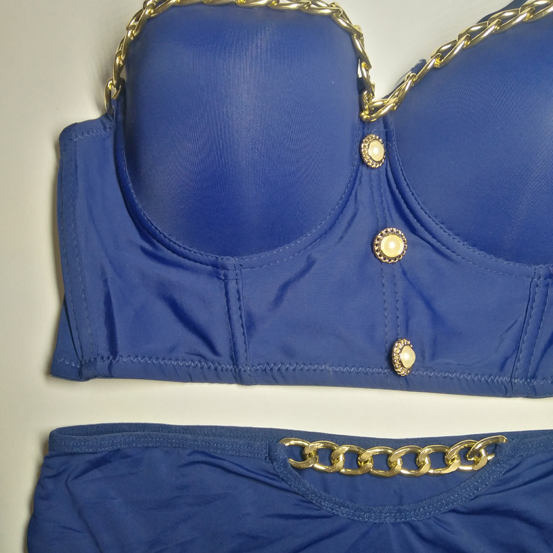 ست شورت و سوتین زنانه مدل کاپدار پایه دار دکلته زنجیری کد 0109