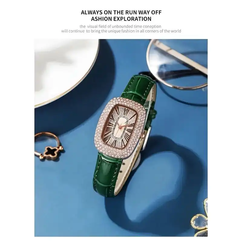 ساعت مچی عقربه ای زنانه مدل یونانی دورنگین 03