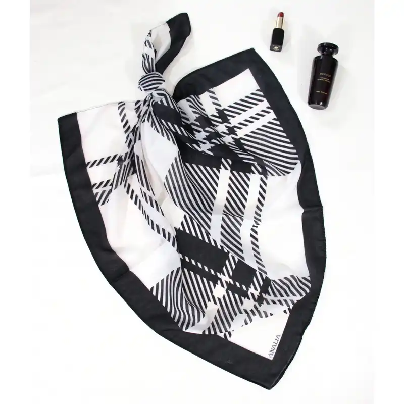 دستمال سر و گردن زنانه مدل مینی اسکارف تابستانه قواره کوچیک چهارخونه کد ana-2435