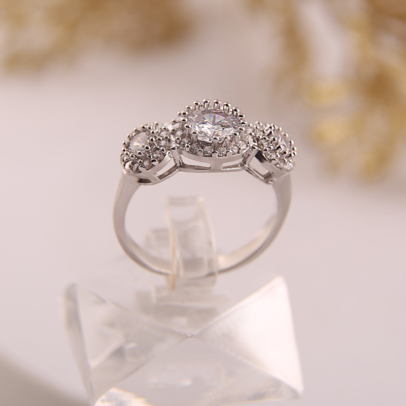 انگشتر نقره زنانه کد FR0031