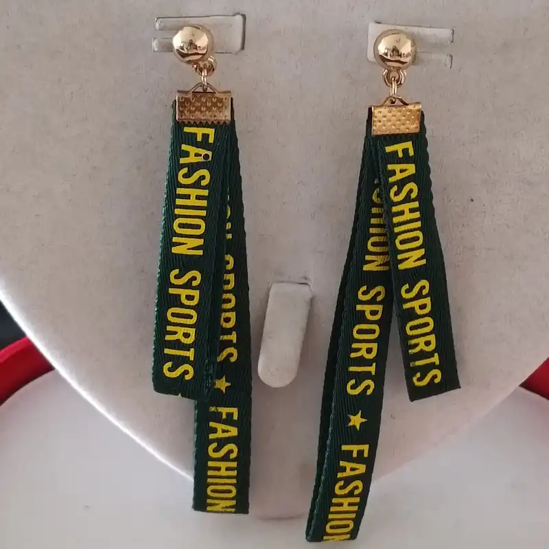 گوشواره زنانه مدل اسپرت