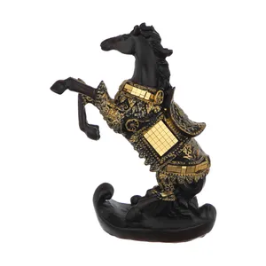 مجسمه مدل اسب پارسی زره پوش