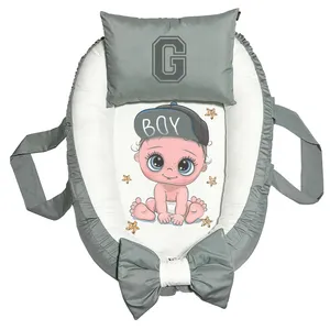 تشک غلت گیر نوزاد پادآفرین مدل فانتزی طرح حرف G