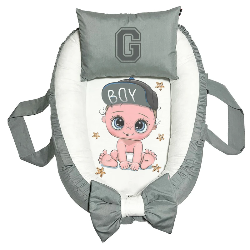 تشک غلت گیر نوزاد پادآفرین مدل فانتزی طرح حرف G