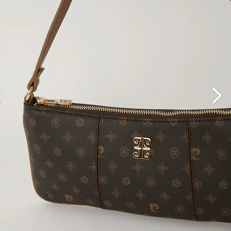 کیف دوشی زنانه پیر کاردین مدل 05PO22Y1564