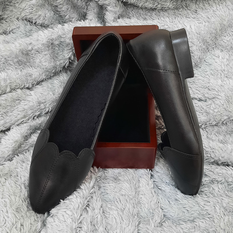 کفش زنانه مدل کنگره ای