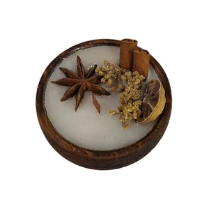 شمع دست‌ساز معطر مدل کاسه با رایحه لیمو دارچین زمان اتمام 5 ساعت