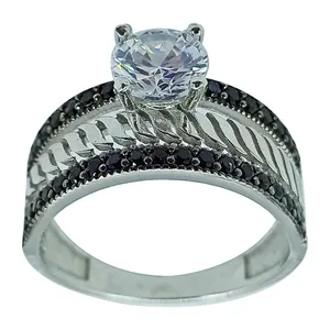 انگشتر نقره زنانه سلین کالا مدل برلیان ce-As216