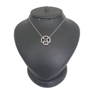 گردنبند نقره زنانه ترمه ۱ مدل گل کد smed 1043