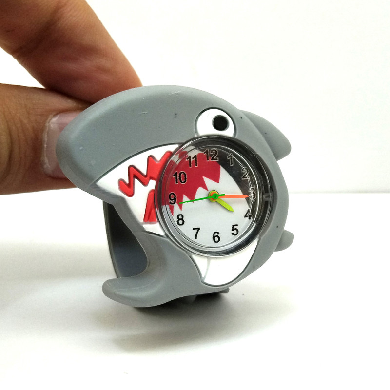 ساعت مچی عقربه ای بچگانه مدل کوسه کد 1