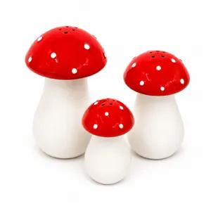 Mushroom model salt shaker