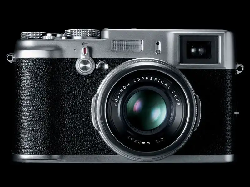 دوربین دیجیتال فوجی فیلم ایکس 100