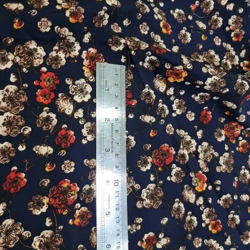 پارچه لباس مدل کودری نخی طرح گلدار