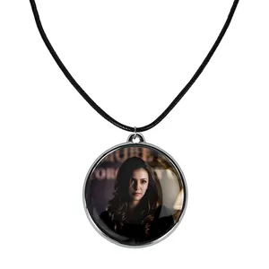 گردنبند خندالو مدل الینا گیلبرت خاطرات یک خون آشام The Vampire Diaries کد 2029220288