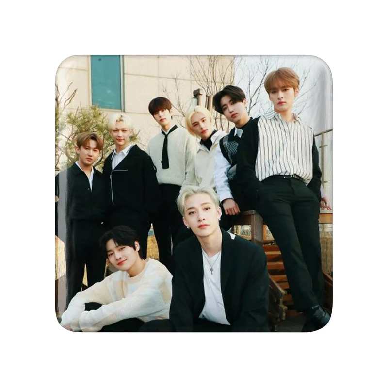 مگنت خندالو طرح گروه استری کیدز Stary Kids کد 16945