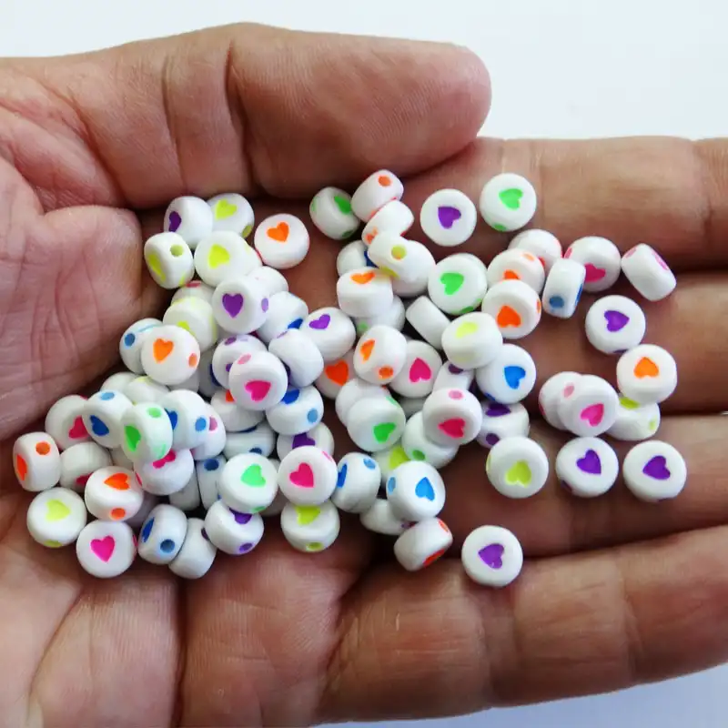 مهره دستبند مدل قلب رنگی دار کد 1041 بسته 100 عددی