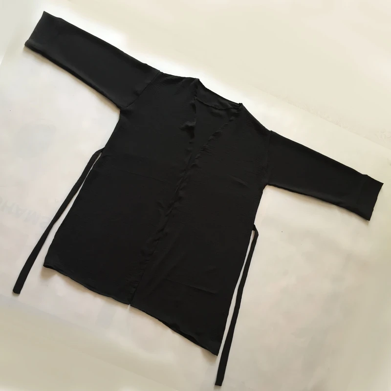 عکس شماره 5 : مانتو و شلوار زنانه مدل ابر و بادی tm-2740