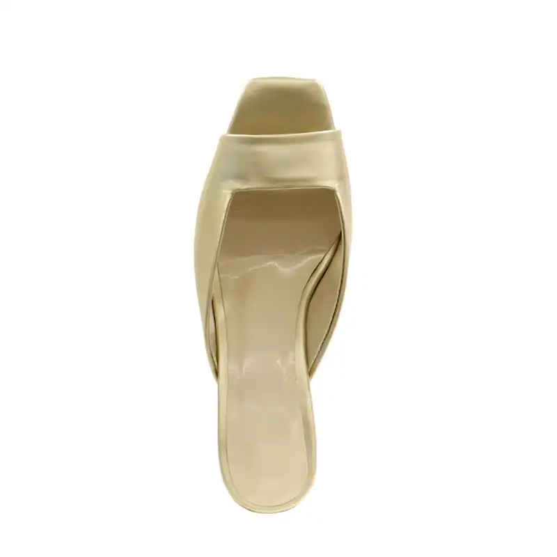 صندل زنانه مدل رویه باز