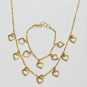 نیم ست زنانه مدل قلب کد HN1633