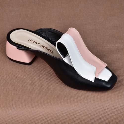 صندل زنانه دنیای مارک مدل شرلی صندل زنانه دنیای مارک مدل شرلی