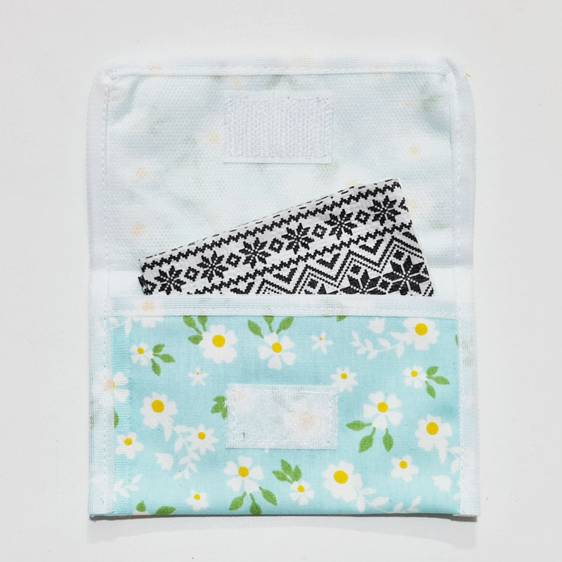 جای دستمال کاغذی طرح گل بابونه مدل BSA020528 جای دستمال کاغذی طرح گل بابونه مدل BSA020528