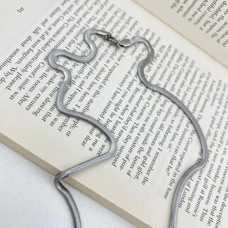 گردنبند مدل ماری هرینگتون کد N4534