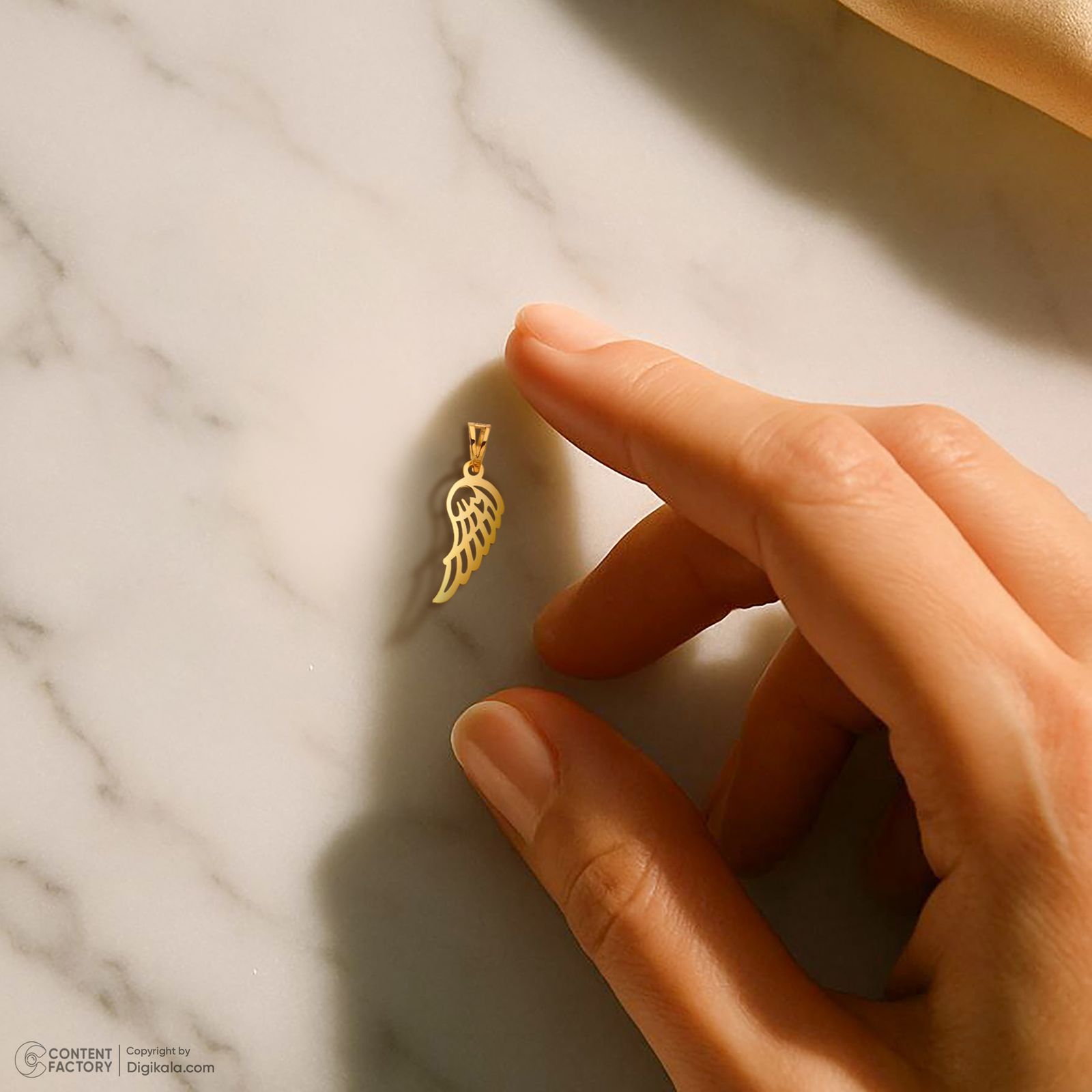 آویز گردنبند طلا 18 عیار زنانه نگین طرح پر - - 7