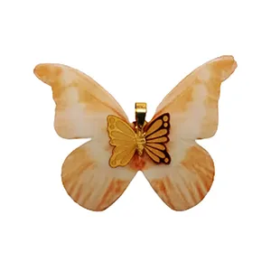 آویز گردنبند طلا 18 عیار زنانه مدل پروانه کد S03