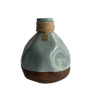 گلدان دکوری مدل چوب 04