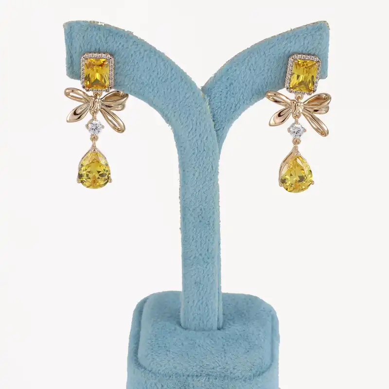 گوشواره زنانه ژوپینگ مدل پاپیون کد CC257