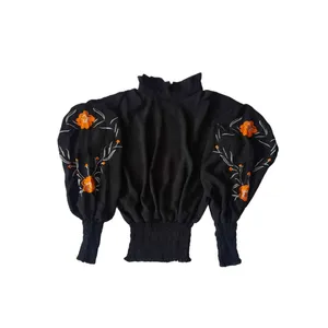 بلوز زنانه مدل گلدوزی 2