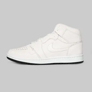 کفش پیاده روی مدل air کد W