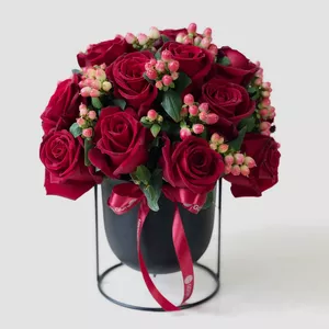گلدان رز هلندی گل گیفت کد GG0015