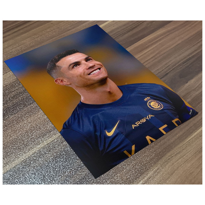 پوستر گوفی مدل کریستیانو رونالدو بازیکن فوتبال طرح CR7 Cristiano Ronaldo Football کد SMIL12