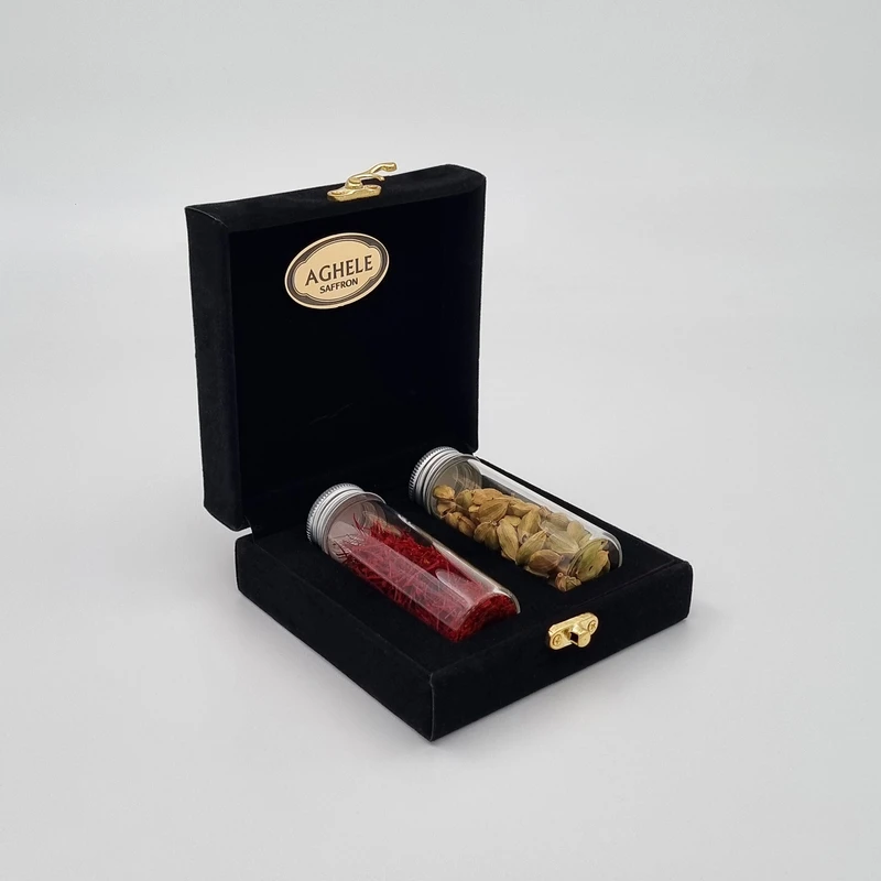 زعفران کادویی عاقله - 1.5 گرم به همراه هل -  10 گرم