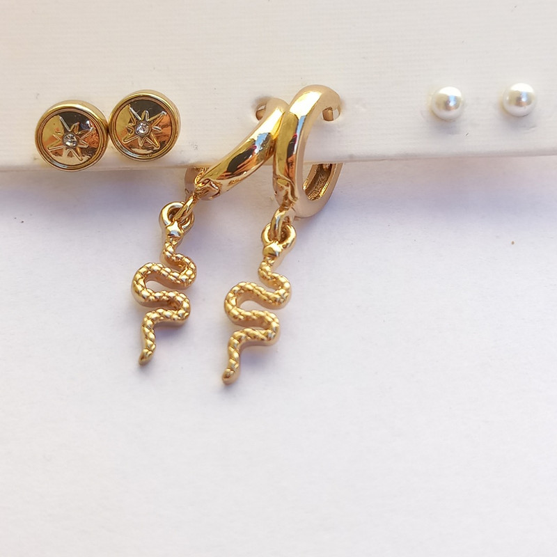 گوشواره زنانه مدل SMR 0307 مجموعه 3 عددی گوشواره زنانه مدل SMR 0307 مجموعه 3 عددی