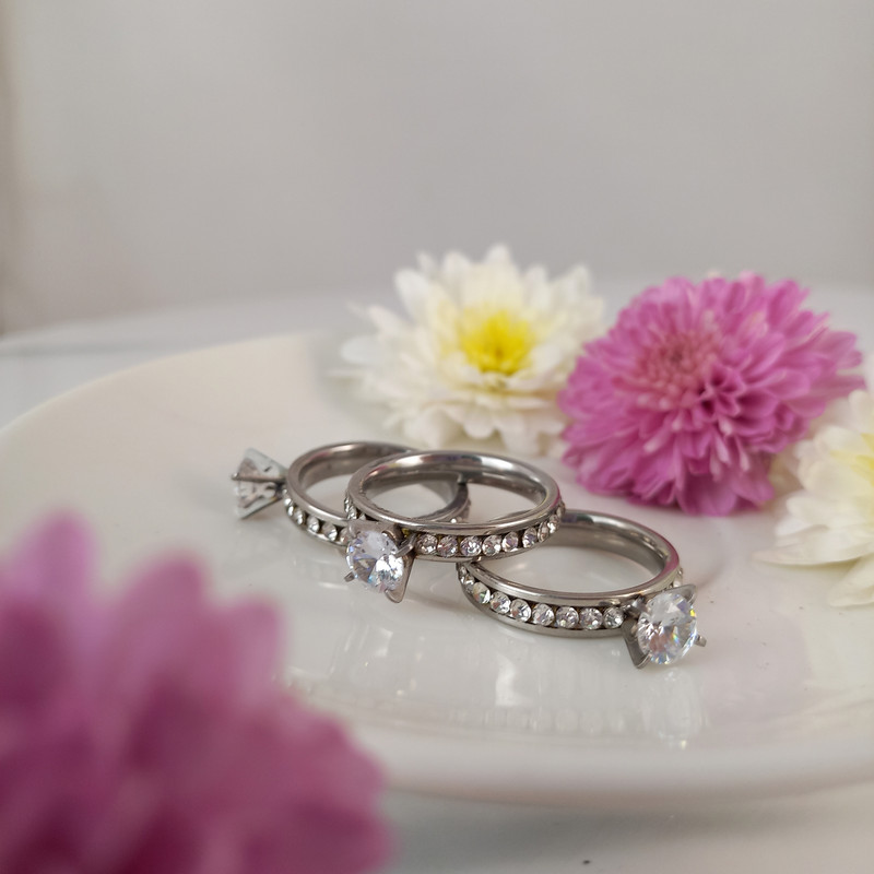 انگشتر زنانه مدل تک کد E8